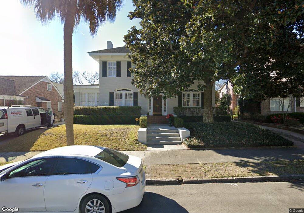127 E 44th St, Savannah, GA 31405 - photo 1