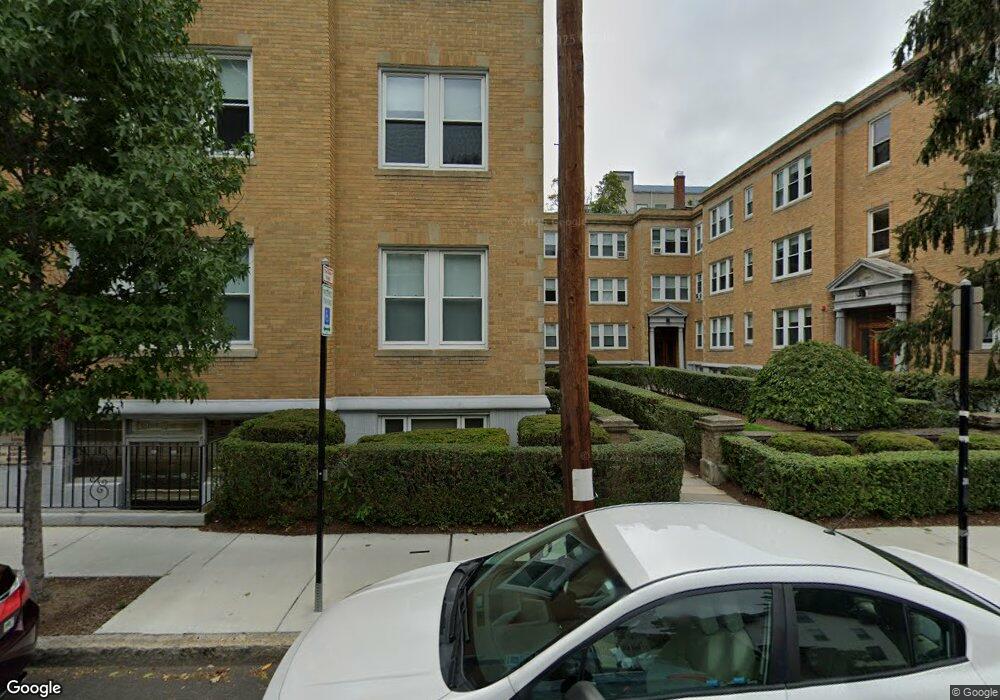 81 Winchester St unit 2, Brookline, MA 02446 - photo 1