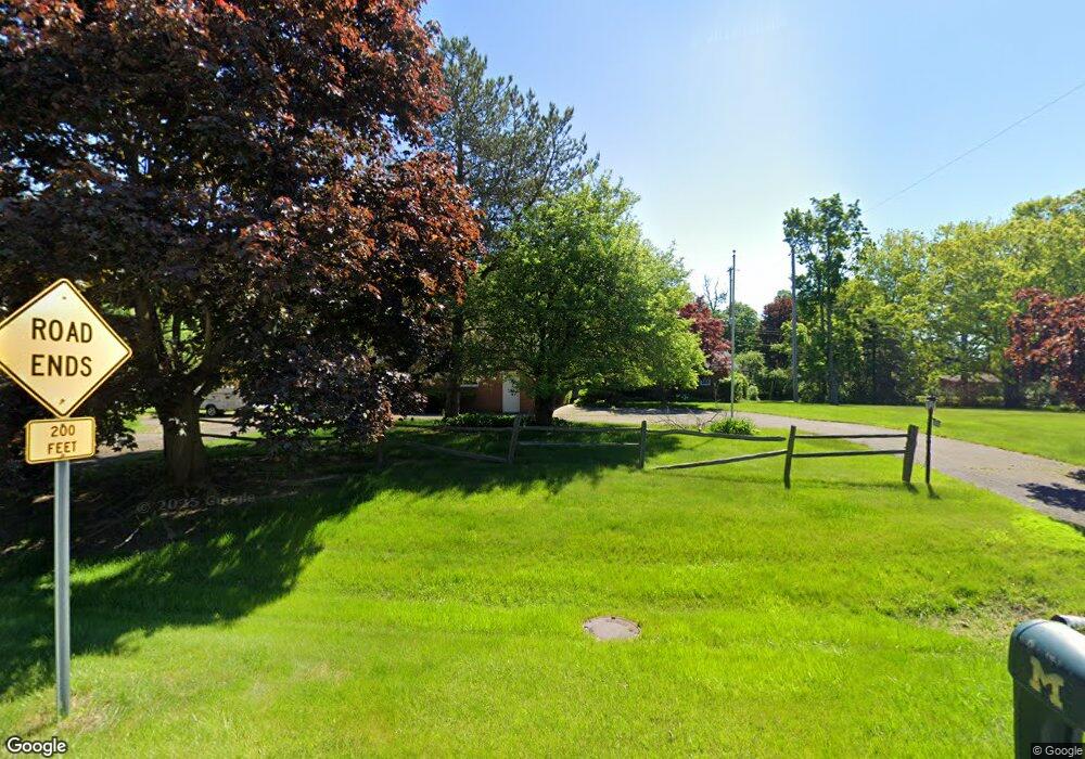 1290 Briarcliffe Dr, Flint, MI 48532 - photo 1