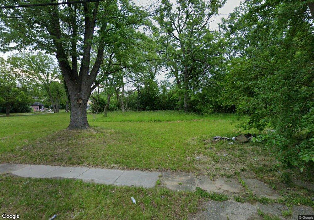 1414 Cronk Ave, Flint, MI 48506 - photo 1