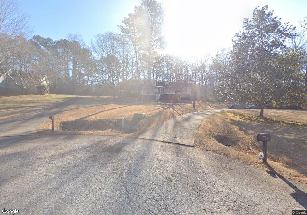 27 Hidden Lake Ct unit 5, Stockbridge, GA 30281 - photo 1