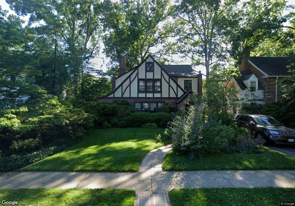 6814 Pineway, University Park, MD 20782 - photo 1