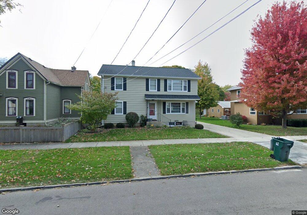 5 N Jefferson St unit LOWER, Batavia, IL 60510 - photo 1