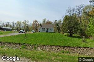 27 Nyes Corner Dr, Fairfield, ME 04937