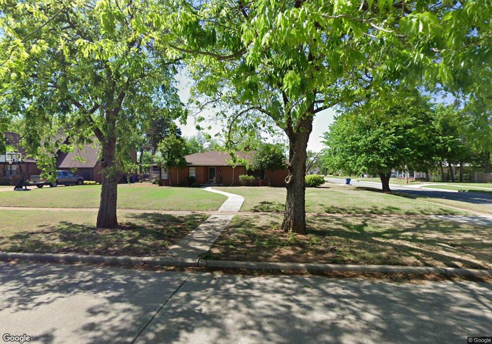 908 W Pine Ave, Duncan, OK 73533 - photo 1