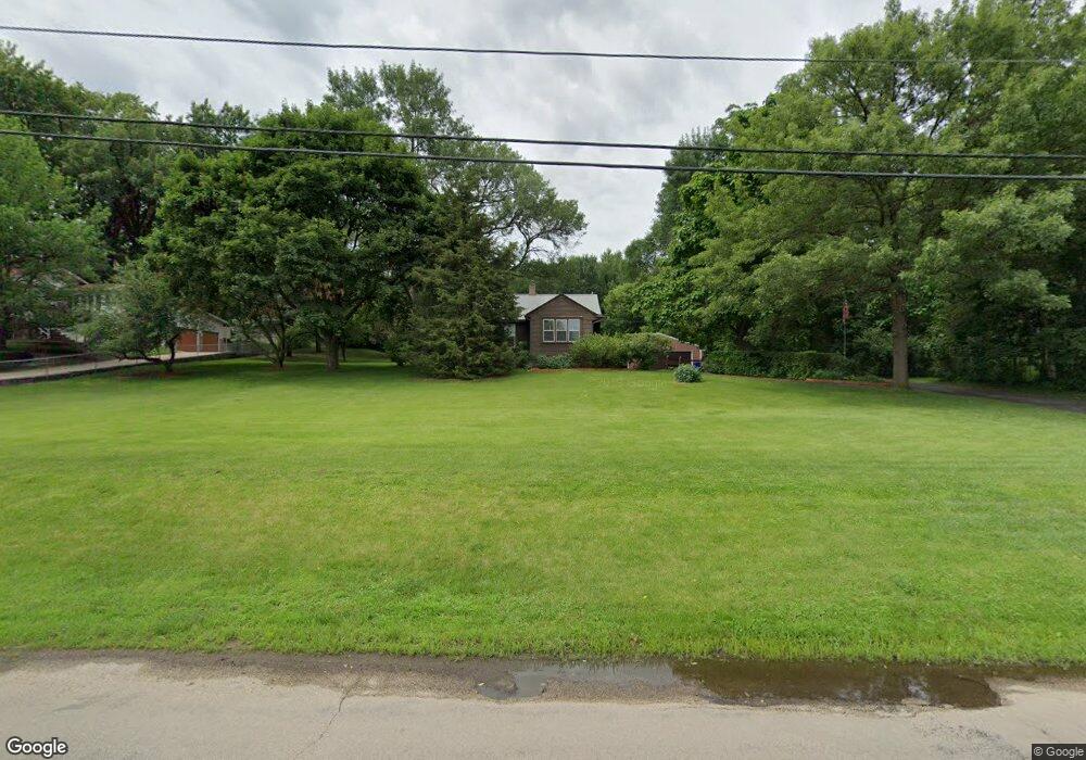 3900 Midway Dr NW, Cedar Rapids, IA 52405 - photo 1