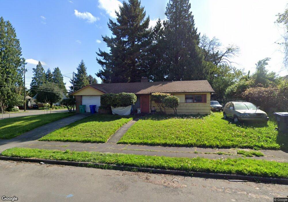 7430 NE Rodney Ave, Portland, OR 97211 - photo 1