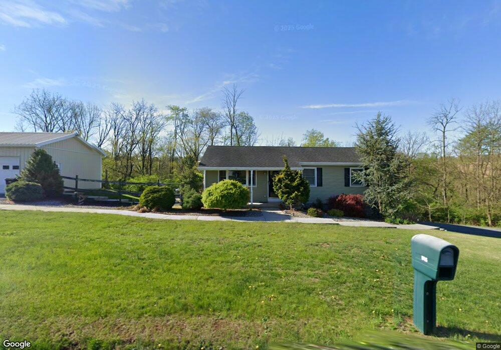 236 Forest Ln, Shoemakersville, PA 19555 - photo 1