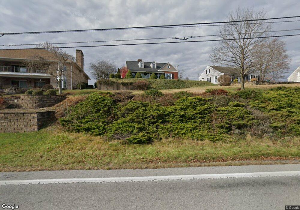 626 S Richard St, Bedford, PA 15522 - photo 1