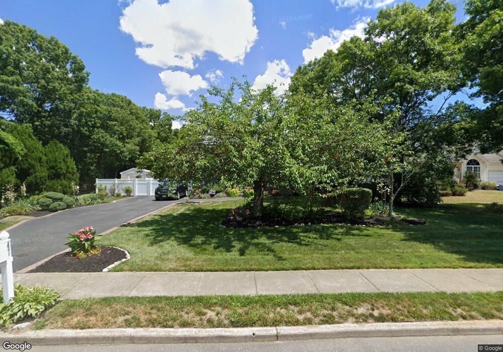 47 Spence Ave, Holtsville, NY 11742 - photo 1