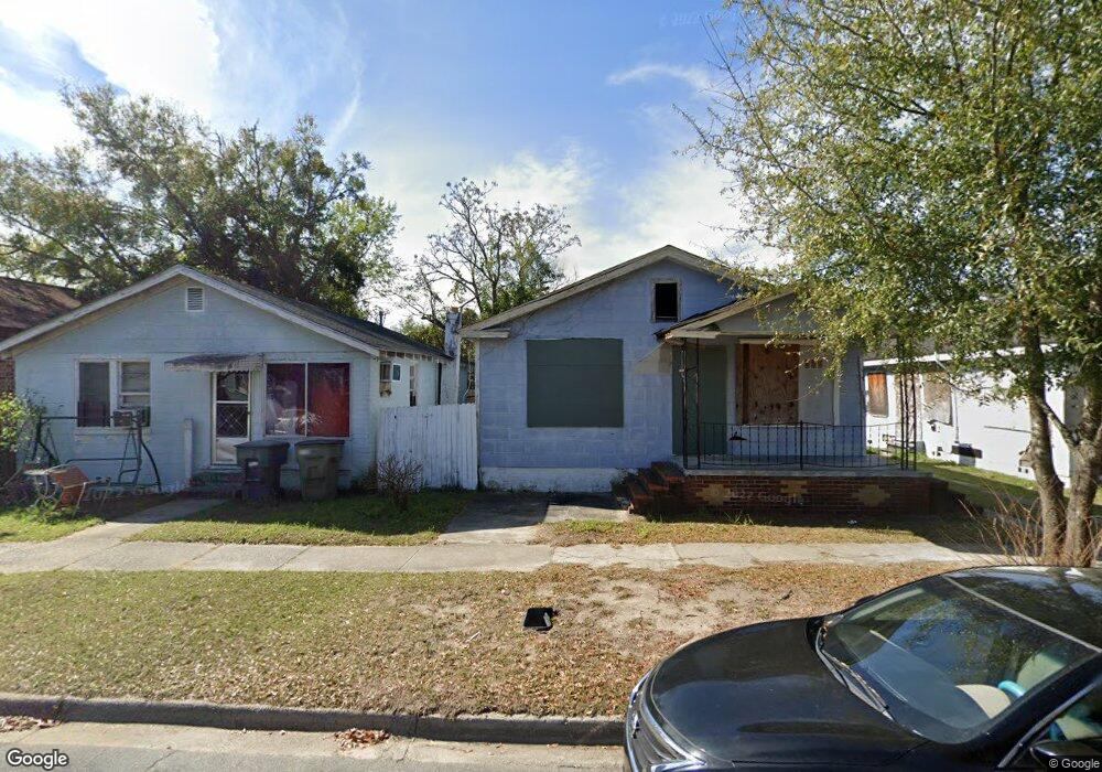 613 W 41st St, Savannah, GA 31415 - photo 1