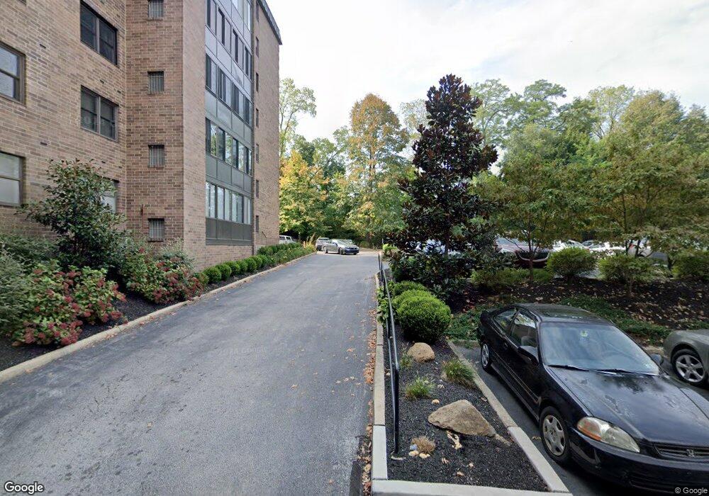 Benson House unit T07, Bryn Mawr, PA 19010 - photo 1