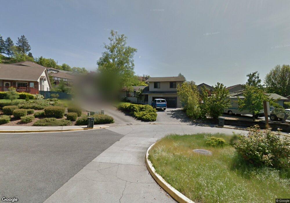 285 Southridge Way, Grants Pass, OR 97527 - photo 1