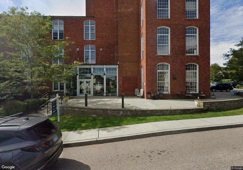 5 Clark St unit 302, Pawcatuck, CT 06379 - photo 1