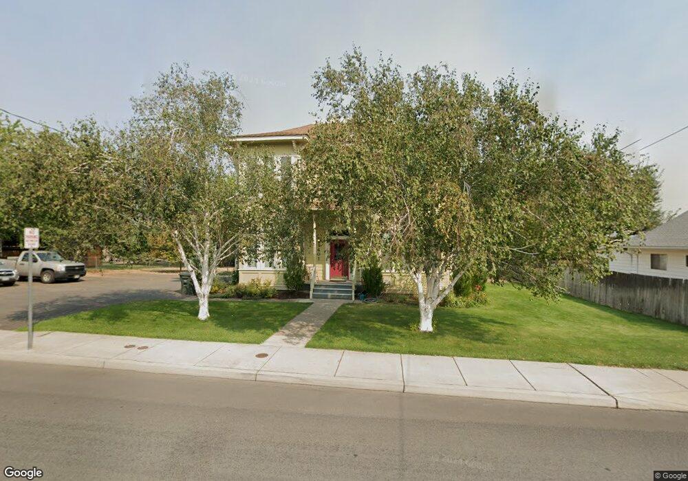 1401 E 10th St, the Dalles, OR 97058 - photo 1