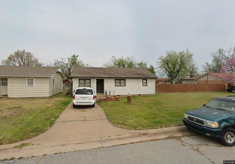 2816 E Elm Ave, Enid, OK 73701 - photo 1