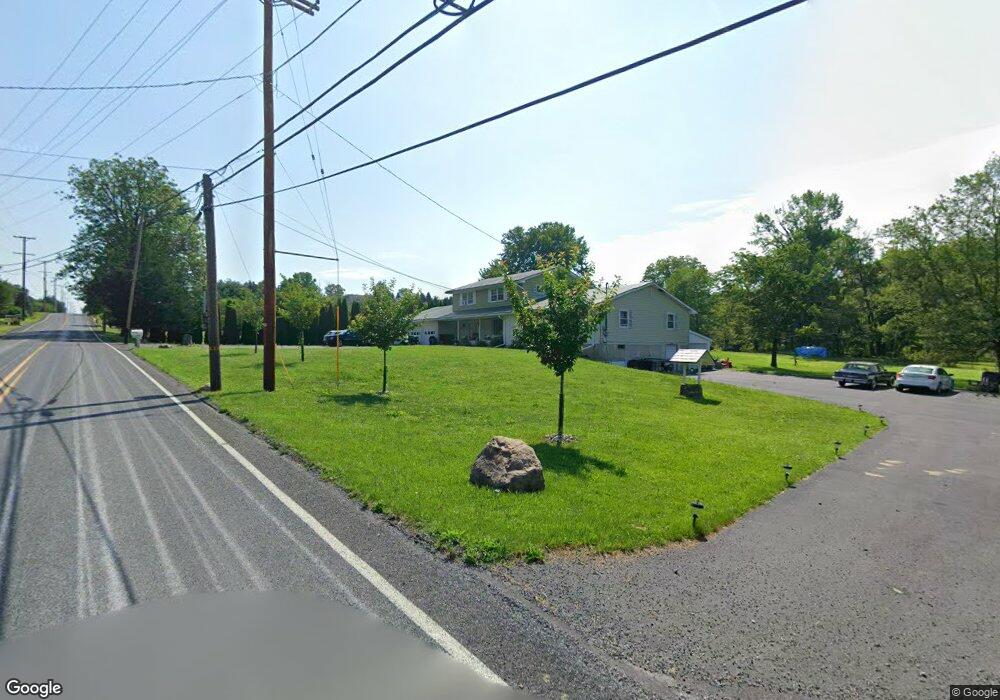 1589 Bushkill Center Rd, Bath, PA 18014 - photo 1