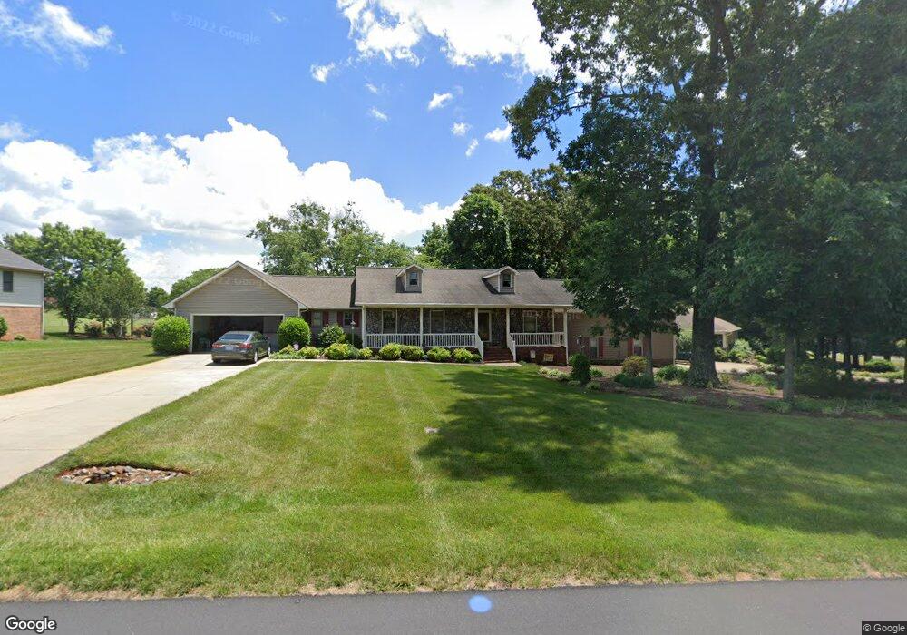 175 Meadow Oaks Dr, Statesville, NC 28625 - photo 1