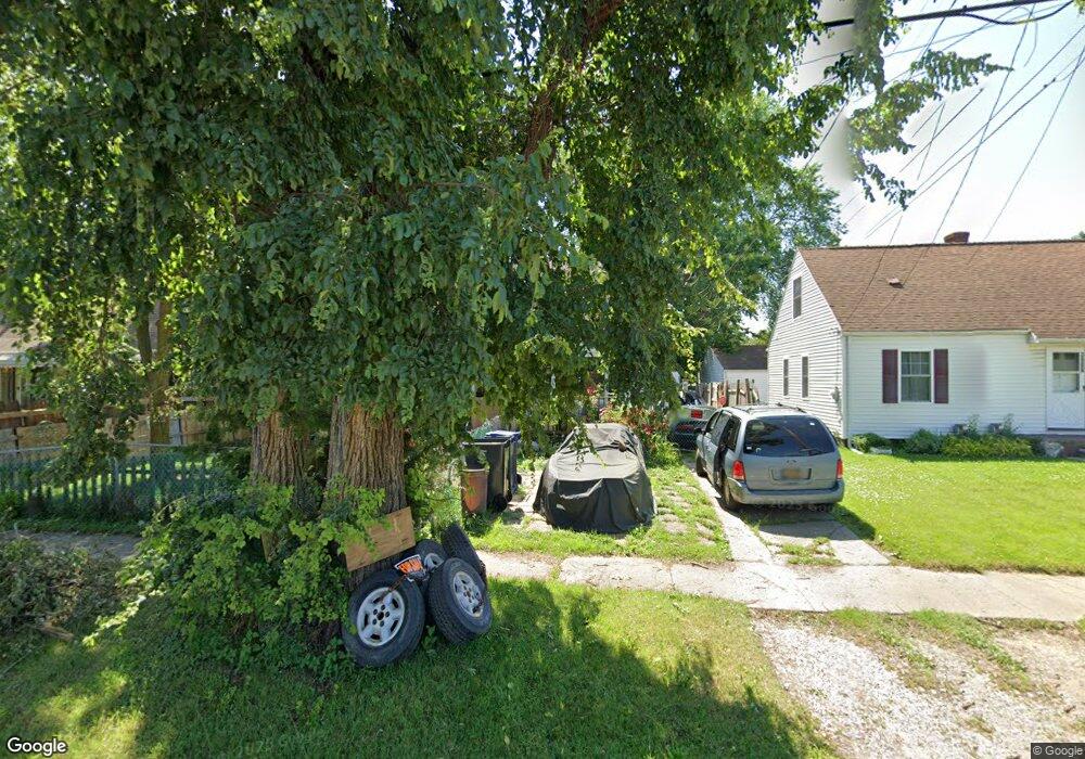 3912 S Grand Traverse St, Flint, MI 48507 - photo 1