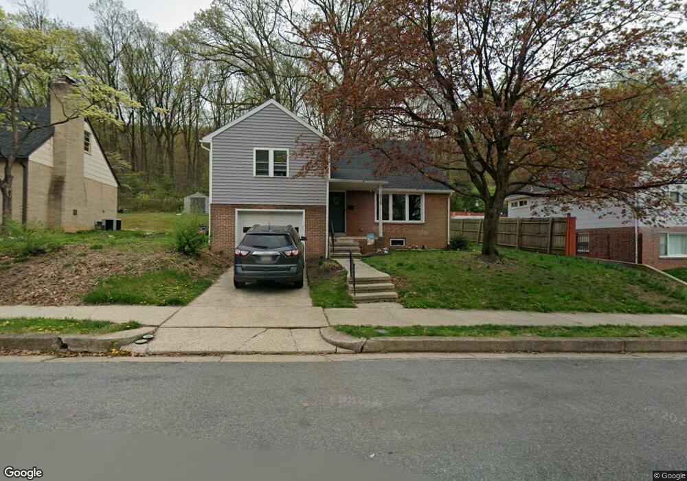 2039 Lorraine Rd, Reading, PA 19604 - photo 1