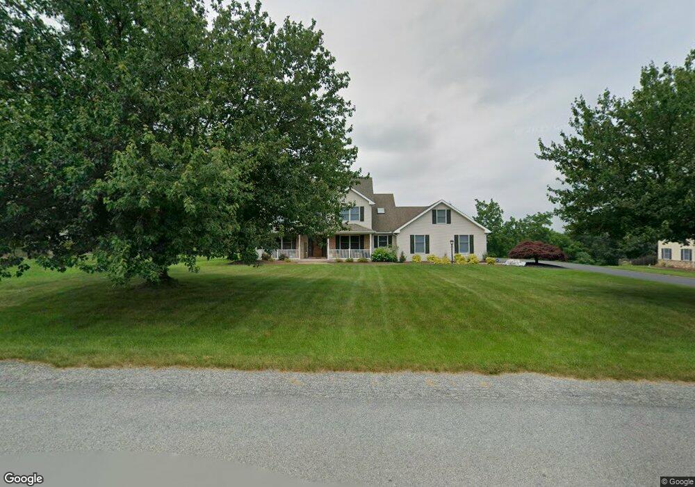 577 Mountain View Ave, Nazareth, PA 18064 - photo 1