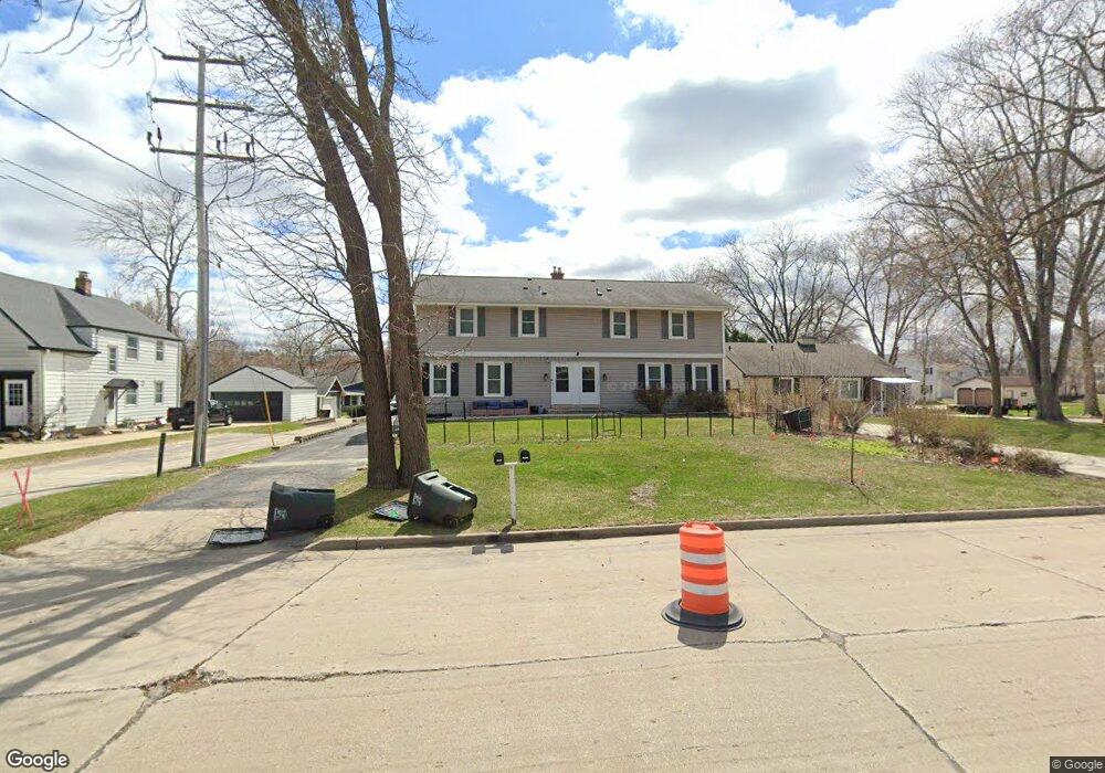 11723 W Watertown Plank Rd, Milwaukee, WI 53226 - photo 1