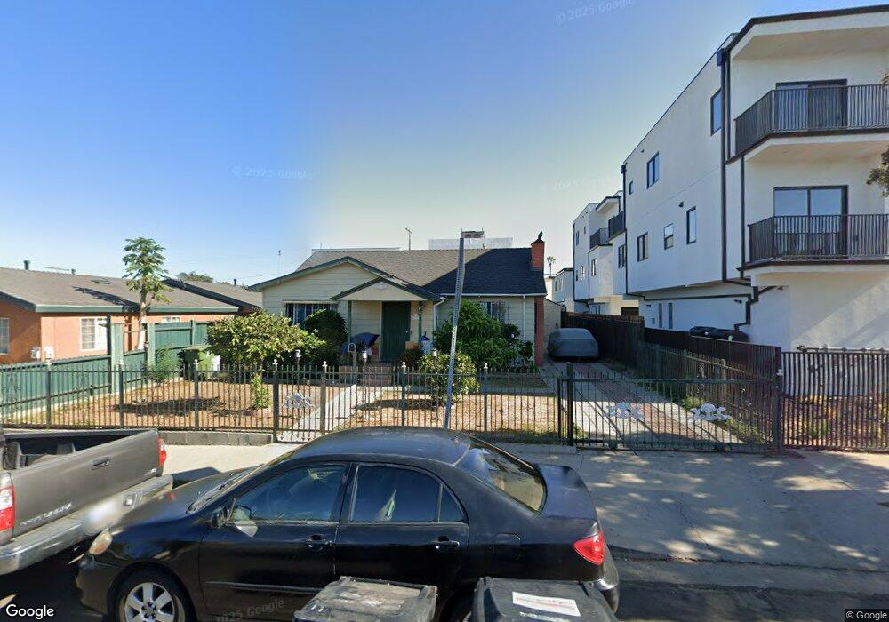 4707 Saturn St, Los Angeles, CA 90019 - photo 1