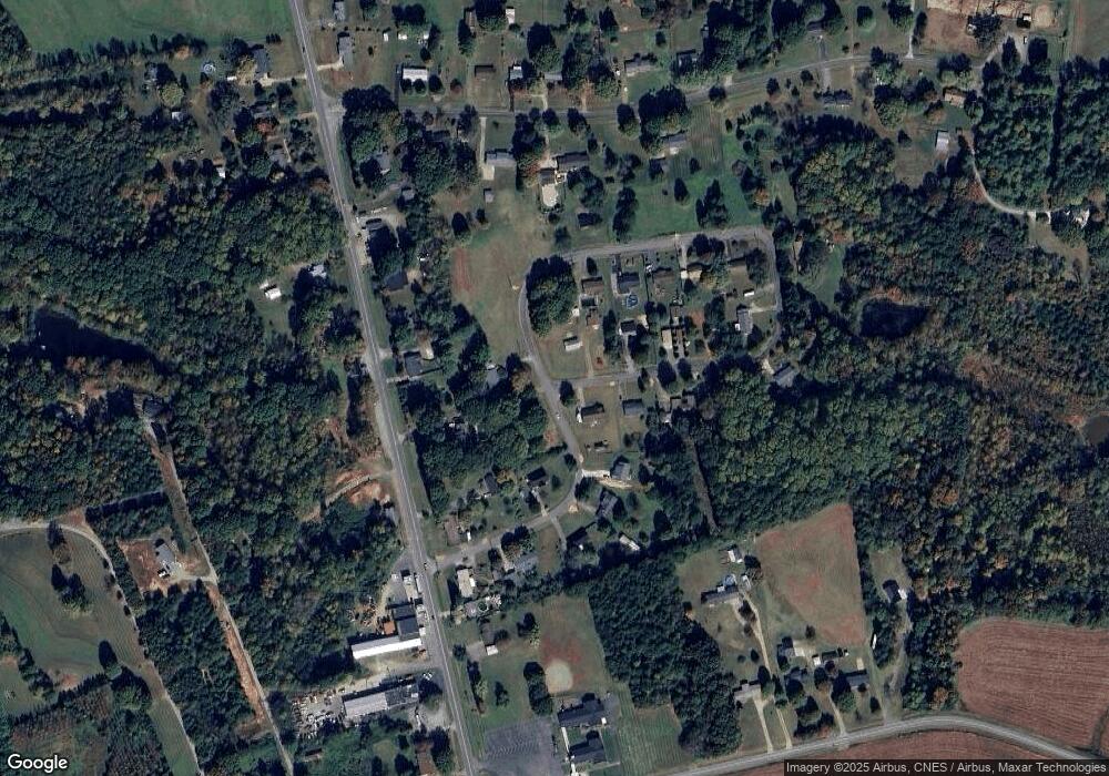 35-38 Persimmon Cir, Statesville, NC 28625 - photo 1