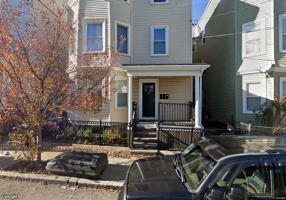 35 Newport St unit A, Dorchester, MA 02125 - photo 1