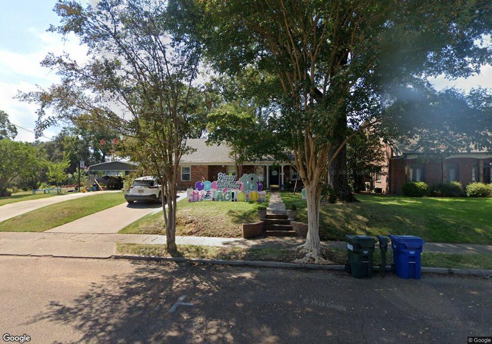 516 Ratcliff Place, Natchez, MS 39120 - photo 1