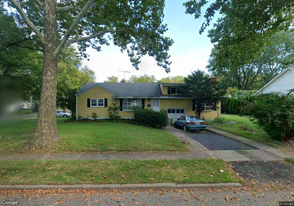 442 Polly Ann Terrace, Paramus, NJ 07652 - photo 1