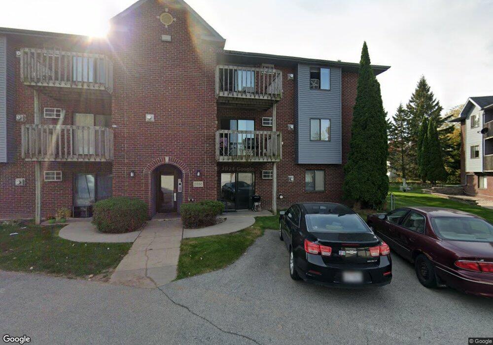 2855 Glen Creek Place unit 11, Appleton, WI 54914 - photo 1