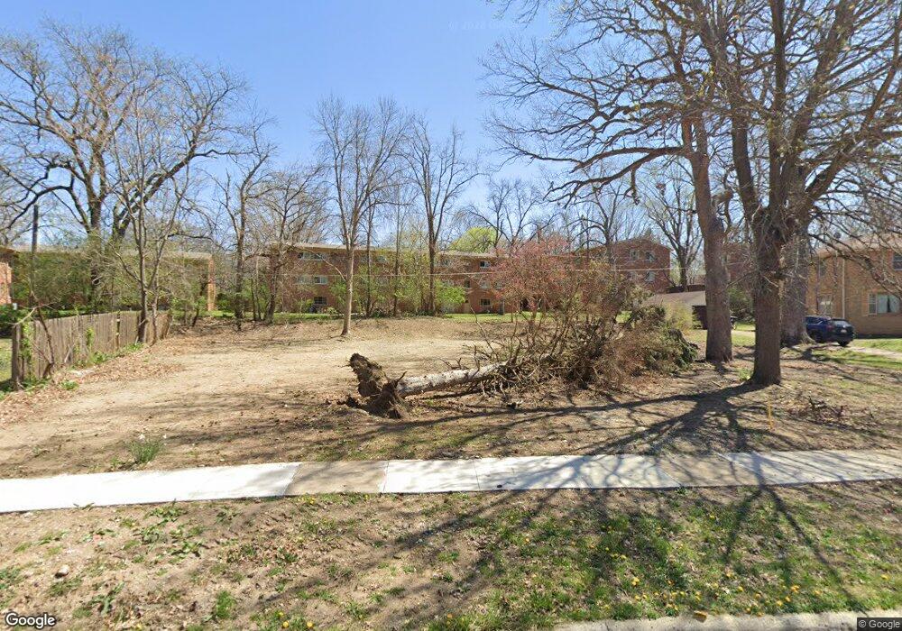 1327 Randall Place, Des Moines, IA 50311 - photo 1