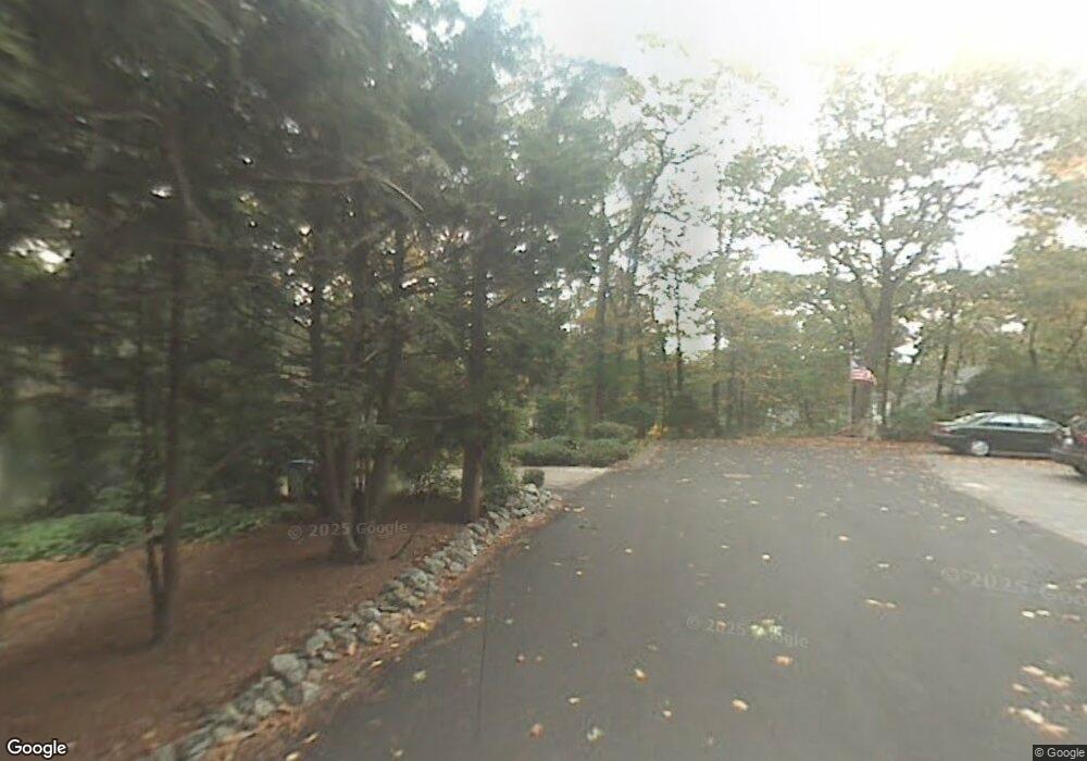 117 Worcester Ln, Waltham, MA 02451 - photo 1