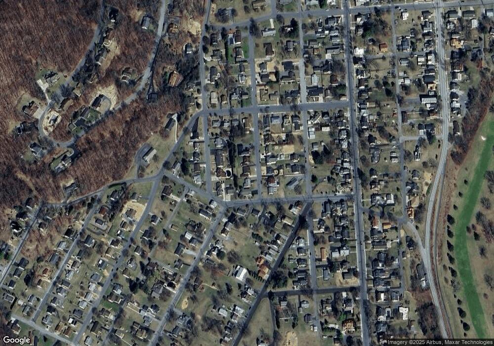 614 S Thomas St, Bedford, PA 15522 - photo 1