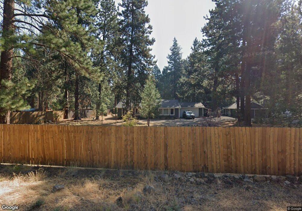19268 Shoshone Cir, Bend, OR 97702 - photo 1