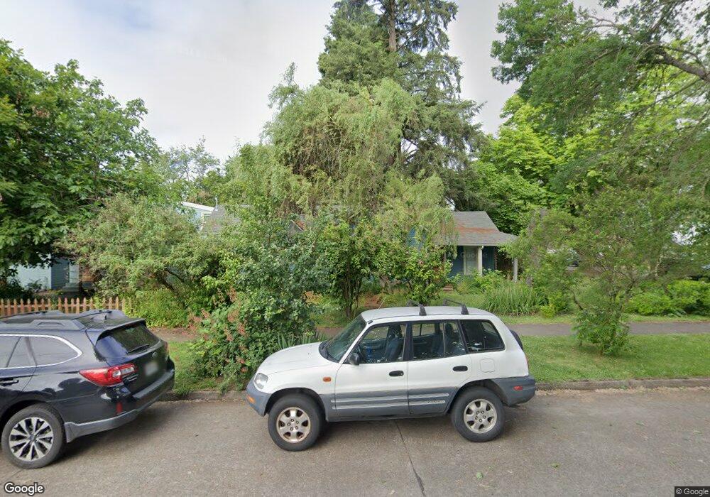 830 Van Buren St, Eugene, OR 97402 - photo 1