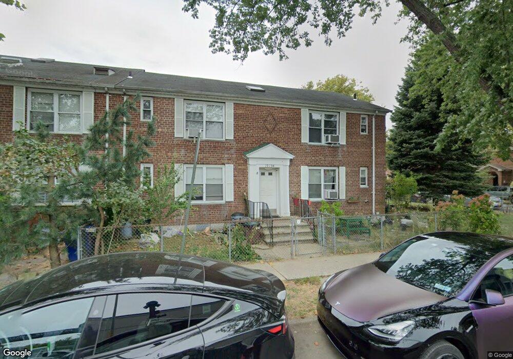 19104 Station Rd, Flushing, NY 11358 - photo 1