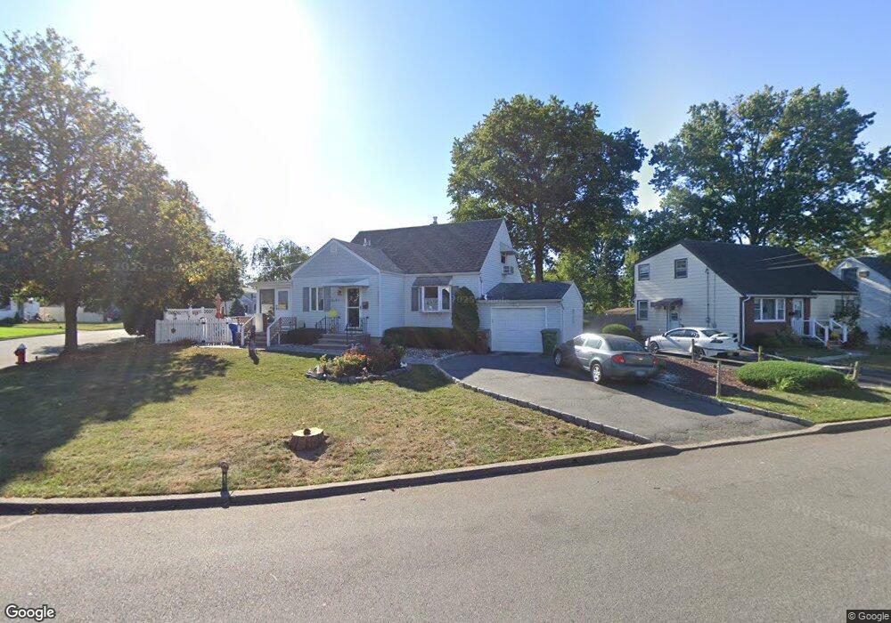 1101 Stockton Rd, Linden, NJ 07036 - photo 1