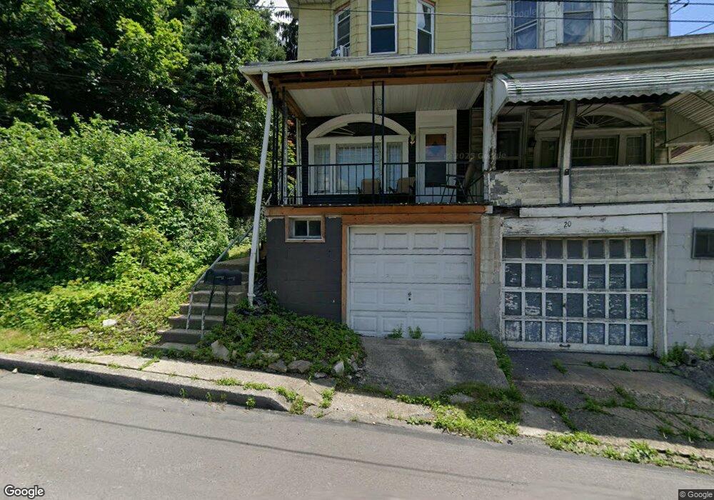 18 W Water St, Coaldale, PA 18218 - photo 1