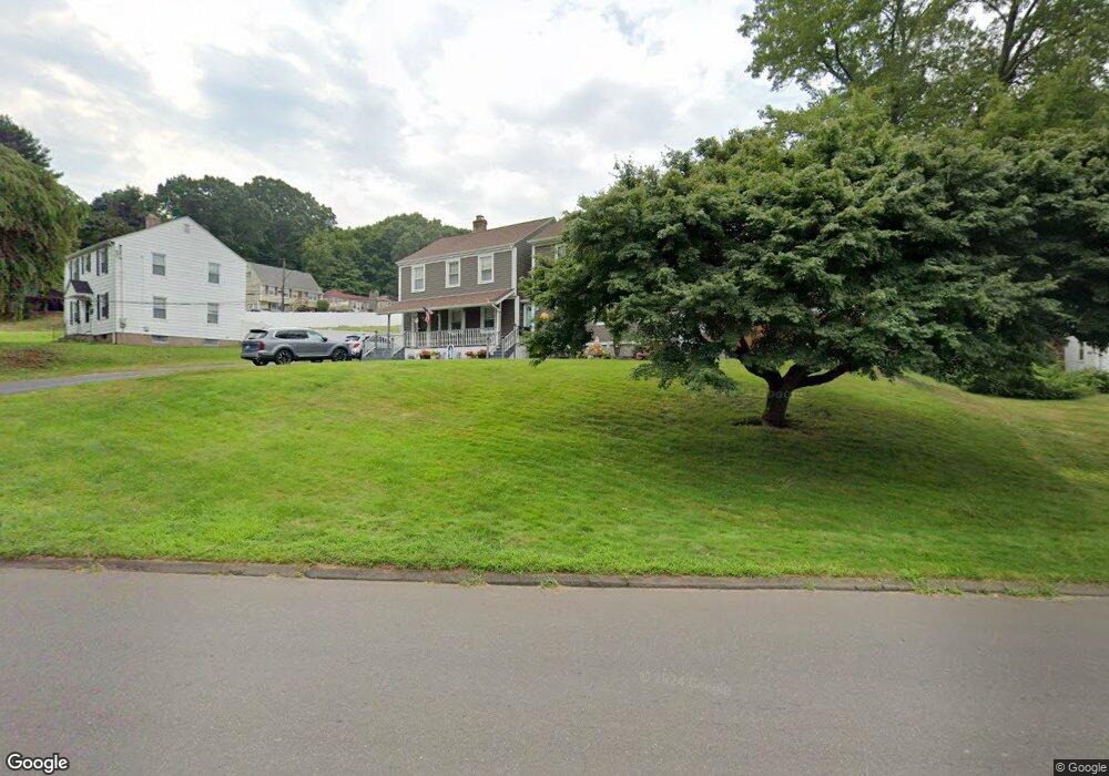 736 Laurel St, East Haven, CT 06512 - photo 1