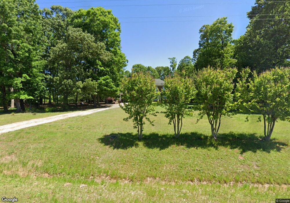 2228 Rock Pillar Rd, Carnesville, GA 30521 - photo 1