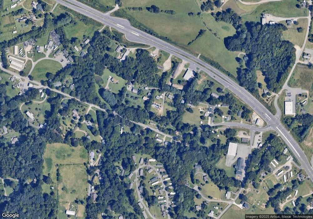 12-14 Winter Woods Dr, Asheville, NC 28806 - photo 1