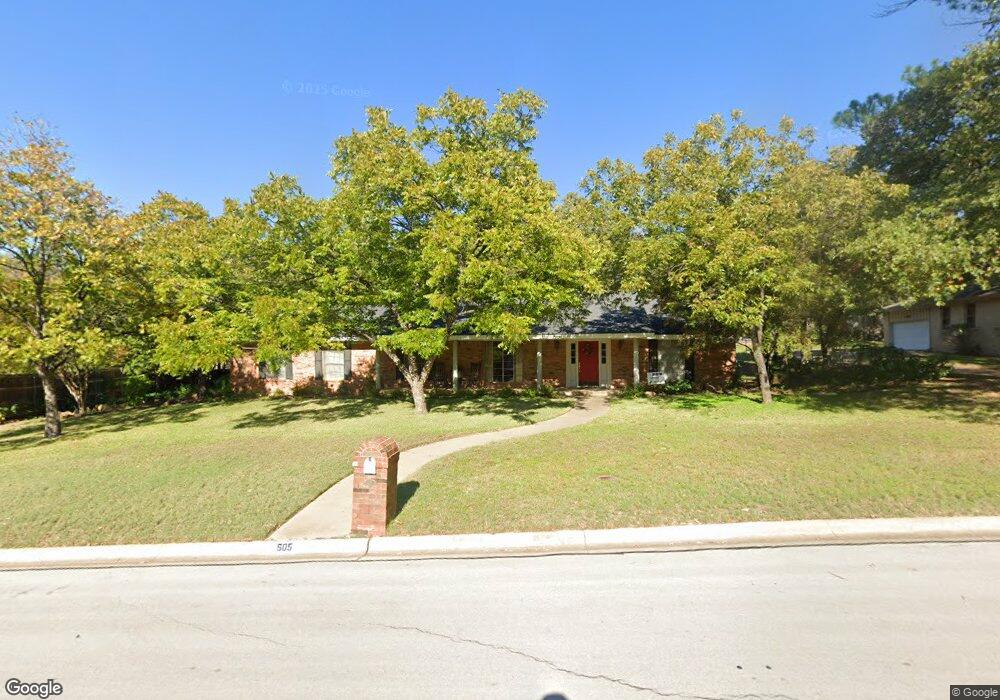 505 Ridgecrest Cir, Denton, TX 76205 - photo 1