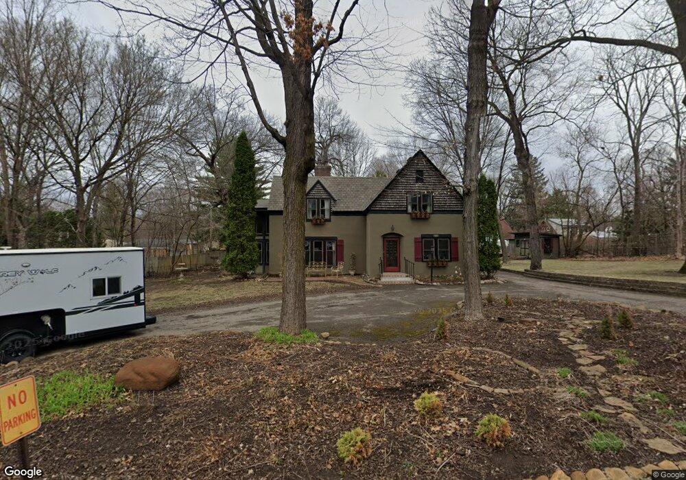 19160 Azure Rd, Wayzata, MN 55391 - photo 1