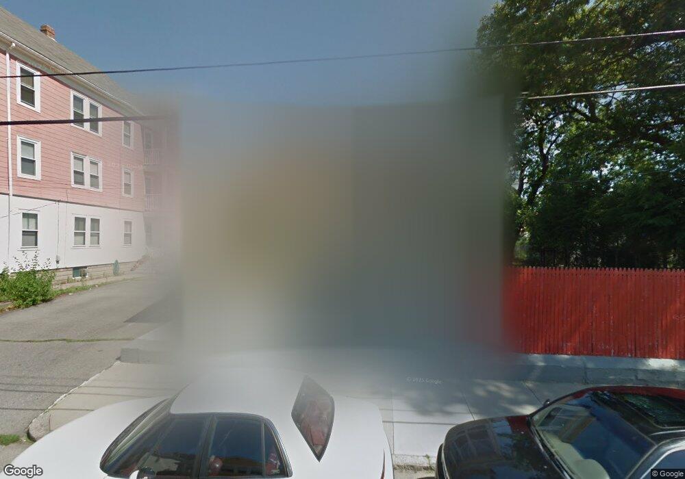 102 Chaplin St, Pawtucket, RI 02861 - photo 1