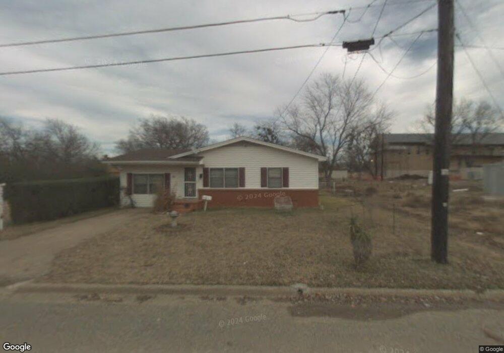 1205 N Hurt St, Sherman, TX 75090 - photo 1