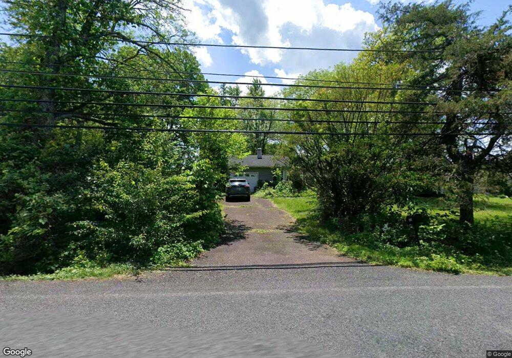 4039 E Campbell Rd, Pennsburg, PA 18073 - photo 1