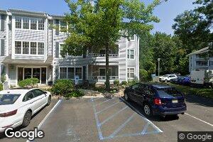 208 Raintree Ct, Helmetta, NJ 08828