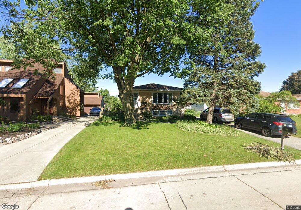 589 N Indiana St, Elmhurst, IL 60126 - photo 1